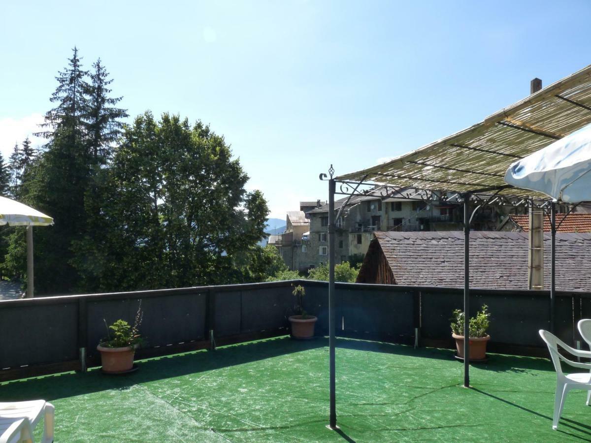 Chalet Le Bois Noir Valdeblore Exterior foto